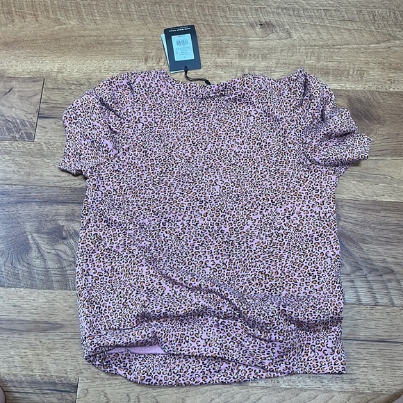 NWT Who What Wear Woman’s Animal Print Top Size S - Picture 4 of 5